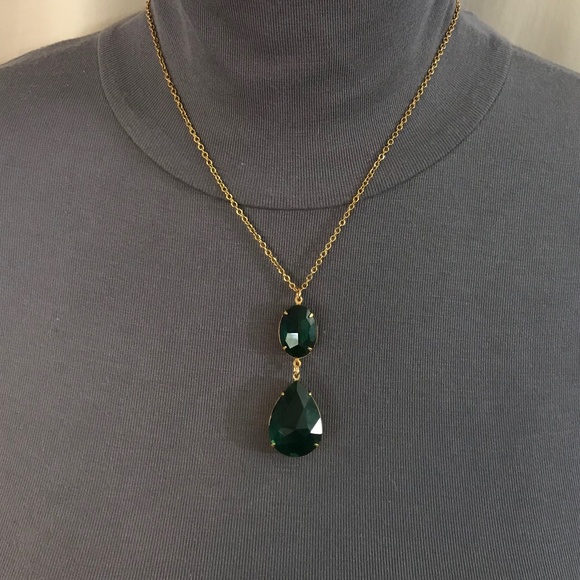 Witches of East End Handmade Replica of Wendy’s Teardrop Double Emerald Necklace - Picture 6 of 14